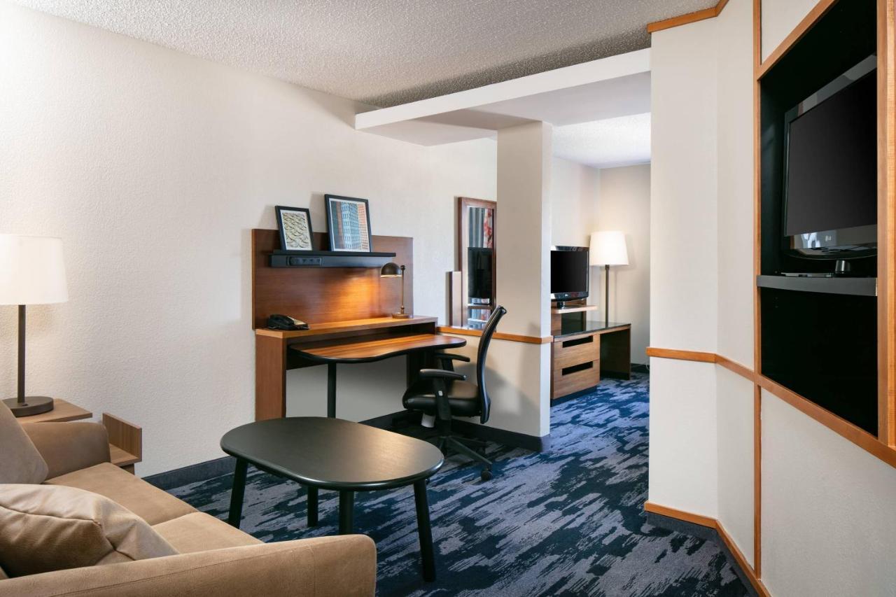 Fairfield Inn & Suites By Marriott Tulsa Central Exterior foto